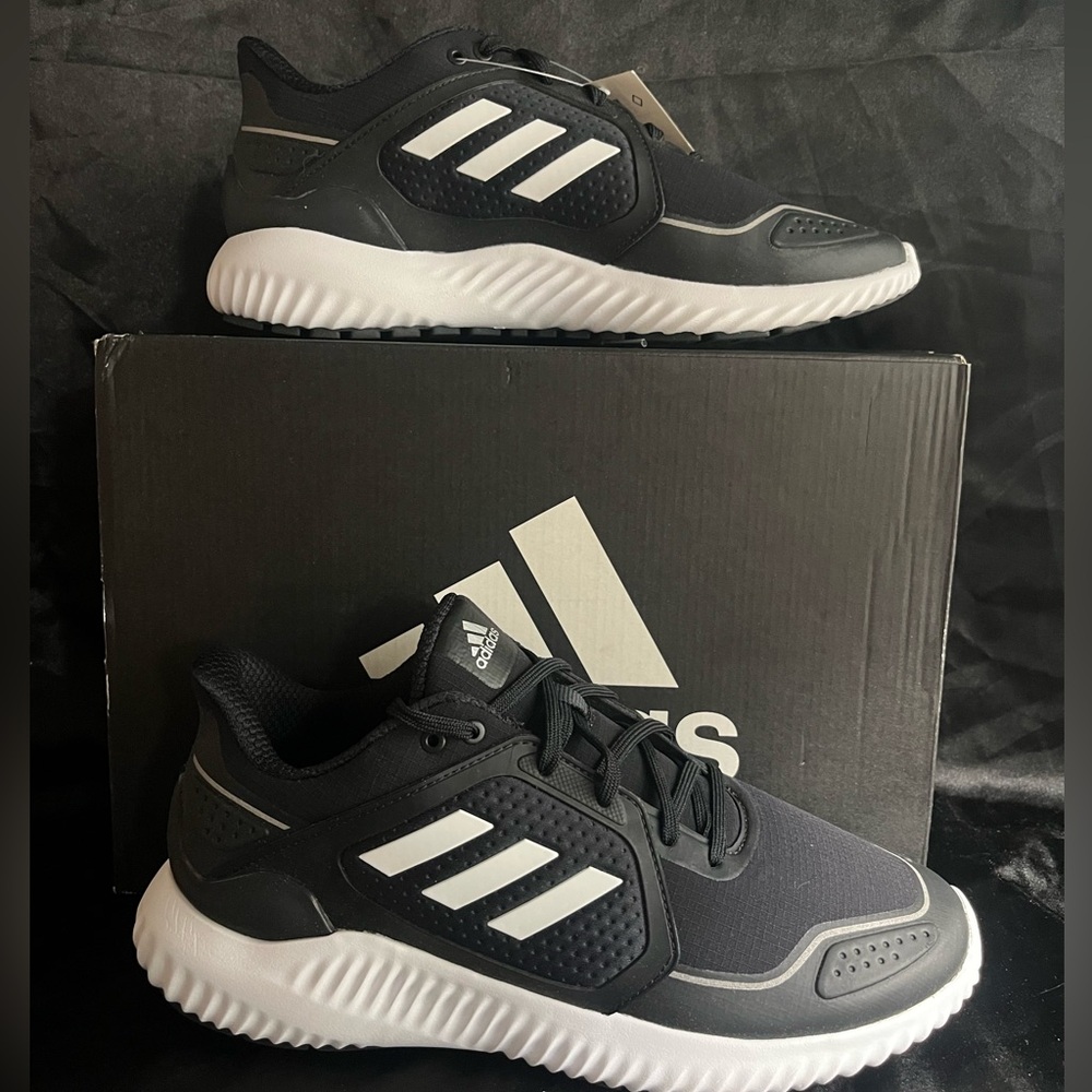 Adidas- ClimaWarm Bounce u